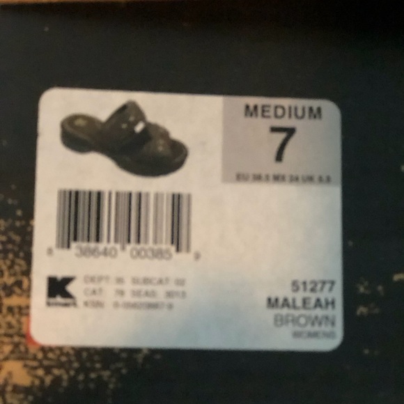 Walking Sandals with adjustable closure - Picture 5 of 5